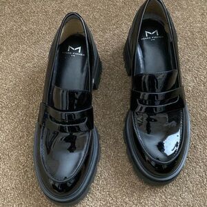 Mark Fisher black patent platform loafer size 6 1/2. Worn once .